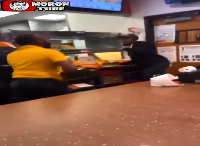 Video :When this waitress requests a break, her supervisor provides her some food